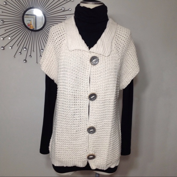Caravan Short Sleeve Button Front Sweater Vest - Picture 7 of 8